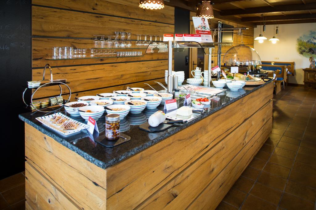 费瑞豪斯阿尔宾娜酒店 Kals-am Großglockner 外观 照片