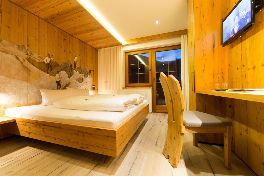 费瑞豪斯阿尔宾娜酒店 Kals-am Großglockner 外观 照片
